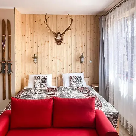 Hubert Apartment *