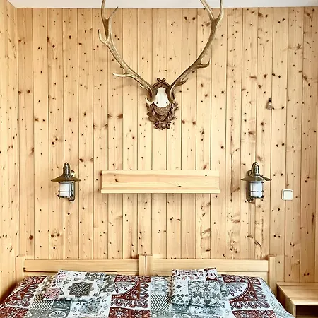 Hubert Apartment *