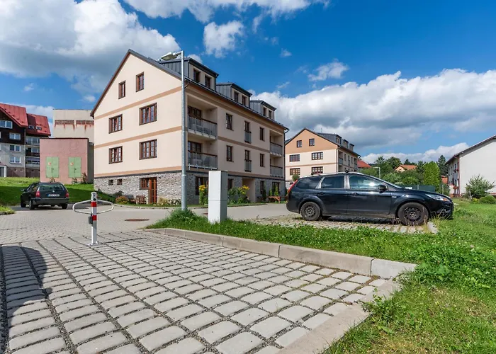 Lägenhet Hubert Kasperske Hory